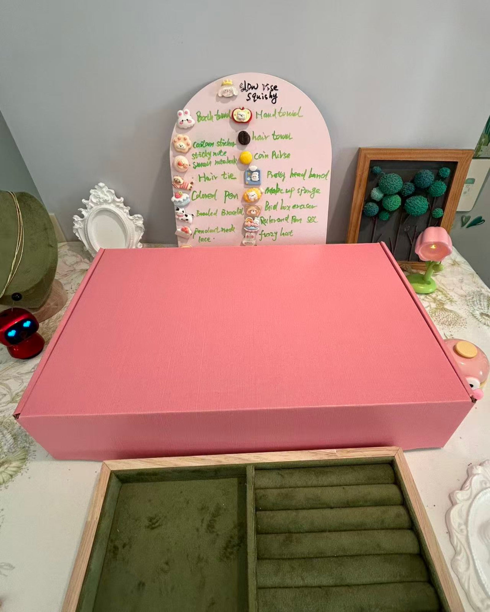 Dreamy Wishing Spoon- Unbox Magical Surprises in Every Scoop