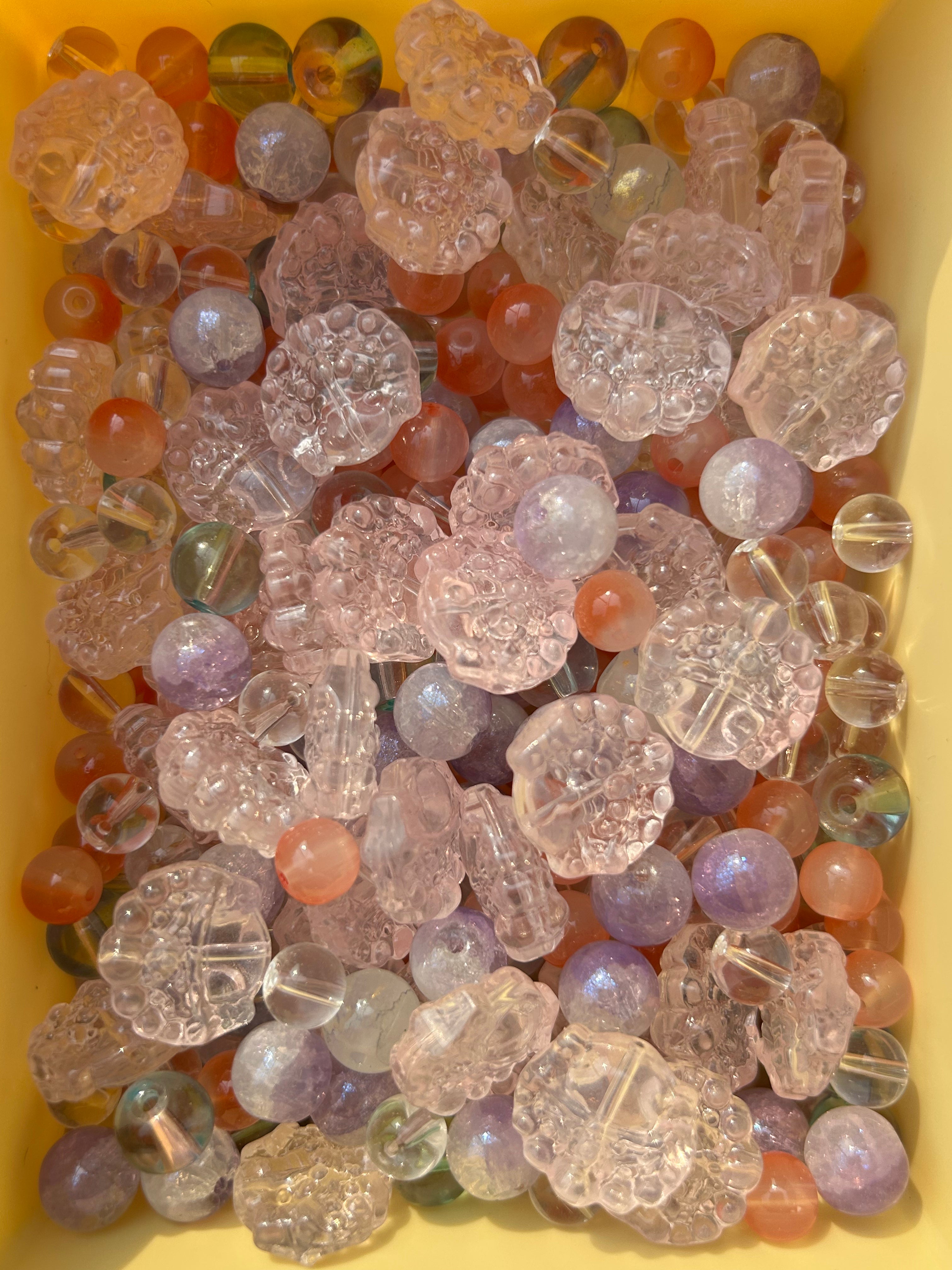Magical 8 Theme Glaze Beads ✨ Cat, Pumpkin & Rainbow Sparkle Beads for DIY K-Pop & Witchy Jewelry Making