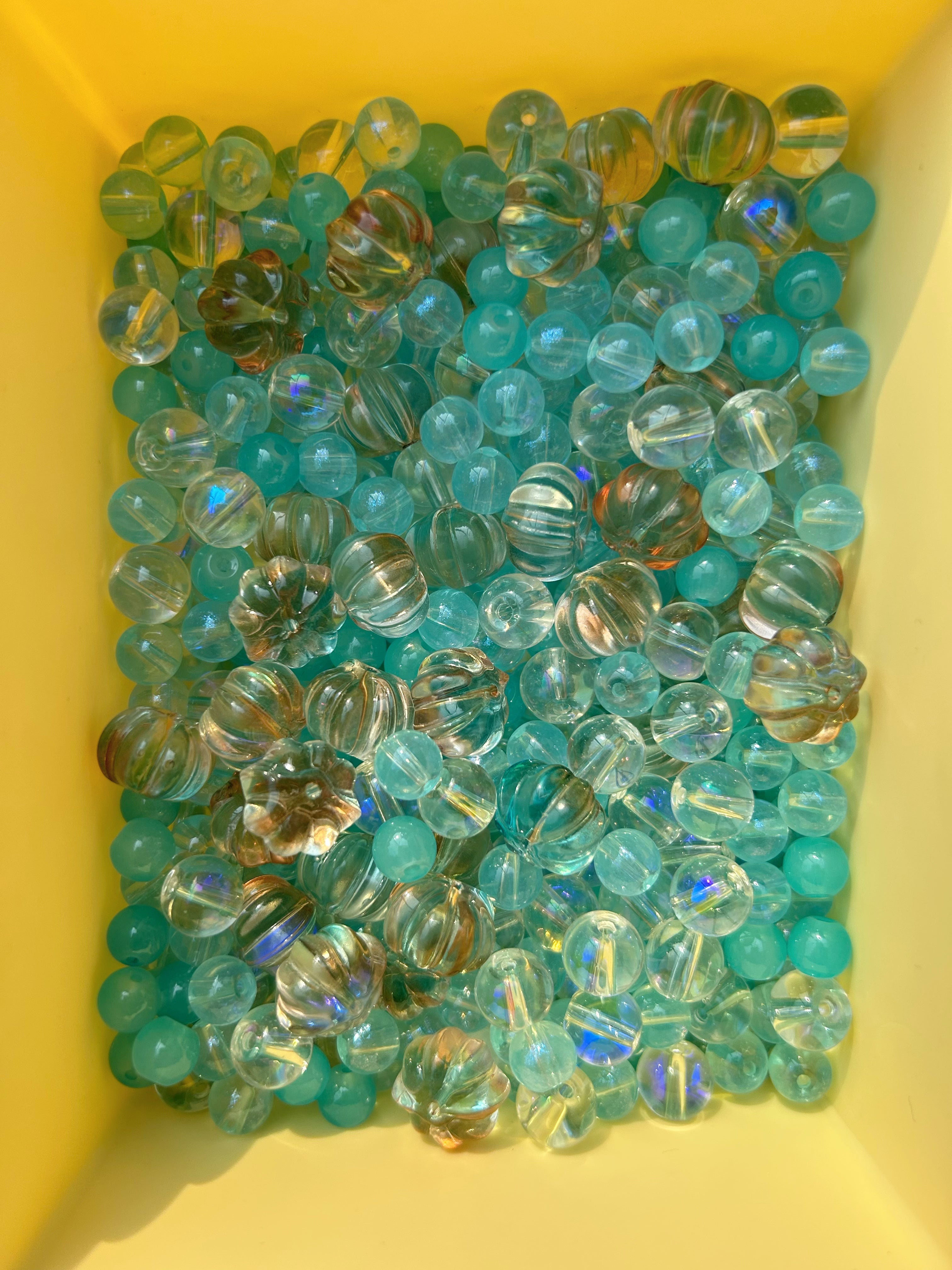Magical 8 Theme Glaze Beads ✨ Cat, Pumpkin & Rainbow Sparkle Beads for DIY K-Pop & Witchy Jewelry Making